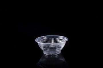 Disposable bowls for takeaway tableware supplies are practical and convenient