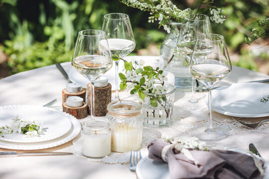 21,400+ Rustic Table Setting Stock Photos, Pictures & Royalty-Free