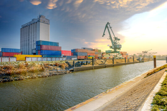 Hafen, Gernsheim, Deutschland 