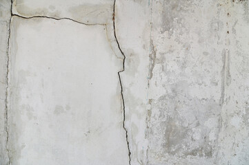 Fototapeta premium Grunge concrete cement wall with crack in industrial building, great for your design and texture background