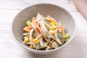 蒸し鶏のマヨサラダ