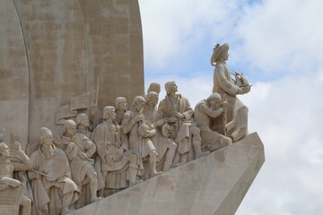 monument to the discoveries city