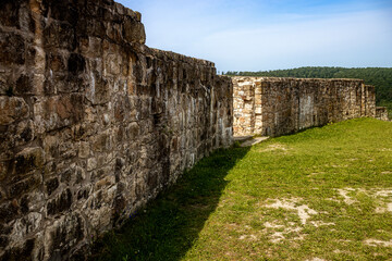Ruine einer alten Burg 