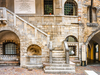 Fototapeta na wymiar Altstadt Von Riva del Garda am Gardasee