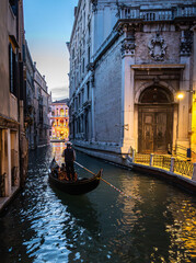 panorama su canali di venezia, con le gondole che li percorrono © MarcoMariPhotography