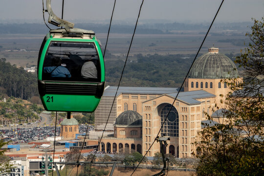 Cable cars from the Basilica of Nossa Senhora Aparecida - Catholic Cathedral of Aparecida. Basilica of Aparecida.