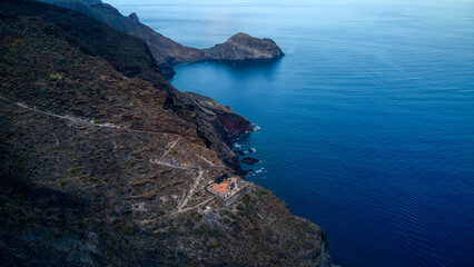 Foto aérea con dron del Semáforo de Igueste, Tenerife