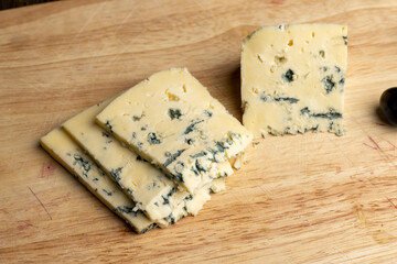 Blue mold cheese cut into pieces