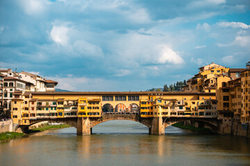 Fototapeta na wymiar Ponte Vecchio Bridge, Florence Italy