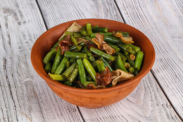 Roasted bacon with green bean