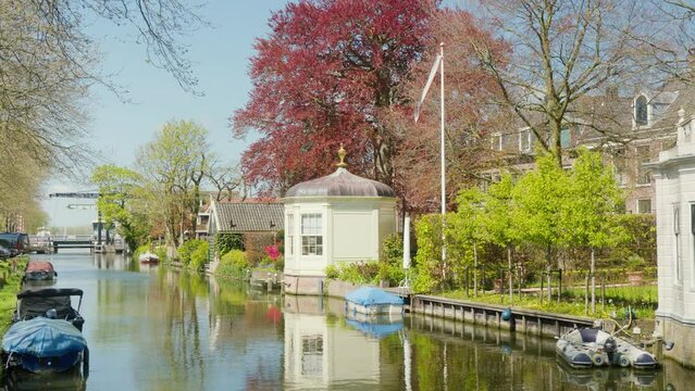 Scenic Edam: Canals, Historic Buildings, and Sunshine in the Netherlands