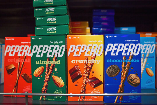 Pepero Model Pepero Images – Browse 3,480 Stock Photos, Vectors, and Video | Adobe Stock
