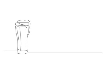  Continuous one line drawing of beer glass with foam. Craft barley alcohol drink in simple linear style for bar and pub vector illustration. Premium vector.