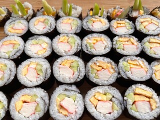 Sushi on chopping board