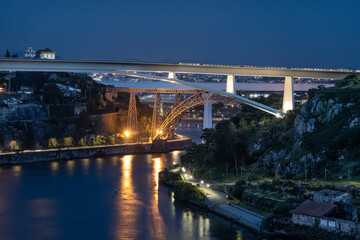 View at night of bridges over Douro River