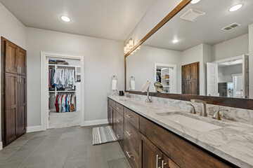 home bathroom 