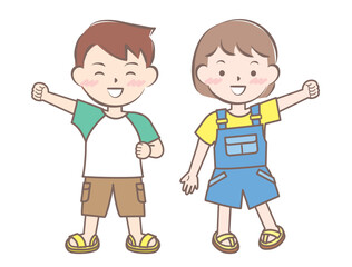 半袖の服を着た笑顔の子供たち　夏　全身