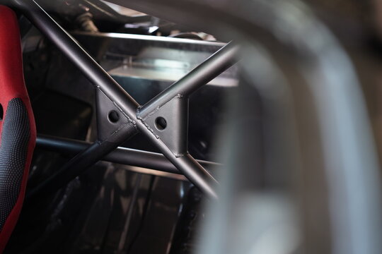 Race car's roll cage design and detail