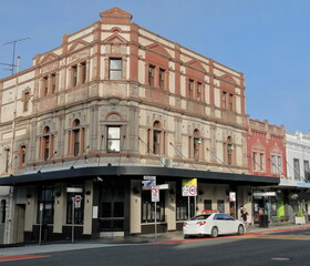 Fototapeta na wymiar Three-storey heritage building on the corner of Oxford And William streets, Paddington. Sydney-Australia-705