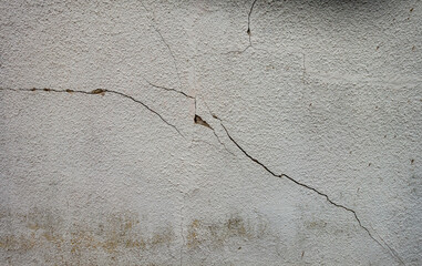 Wand und Gebäudeschäden am Altbau