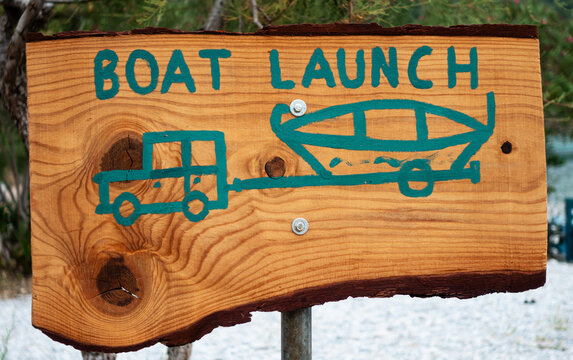 boat launch singboard