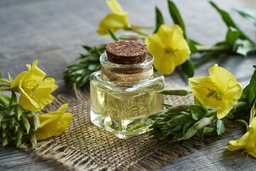 Obraz na płótnie Canvas A bottle of evening primrose oil