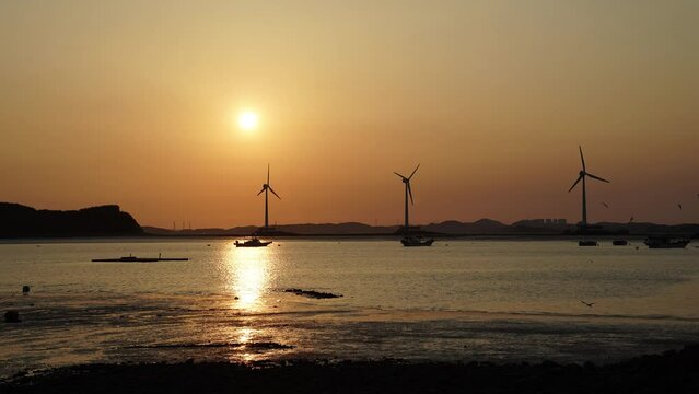 Sunset time-lapse at Ballistic Port in Seongam-dong, Danwon-gu, Ansan-si, Gyeonggi-do