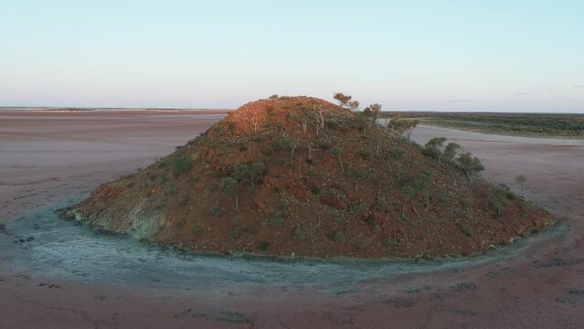 Lake Ballard Goldfields Western Australia 4K