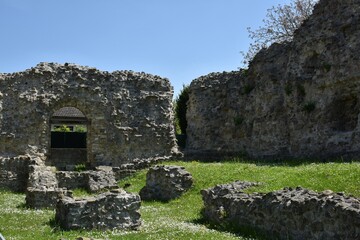 Mauerreste des römischen Kastells Cannabianca in Zeiselmauer, Österreich, 04.05.2023