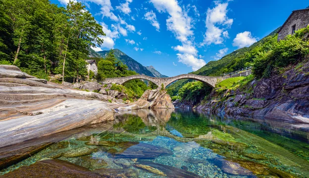 Le Val Verzasca - Adobe Stock