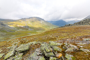 Fototapeta na wymiar the Subpolar Urals with views of the mountains. Hiking. August 2017