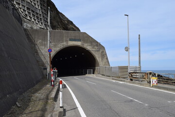 トンネル 自動車道路 山形県庄内