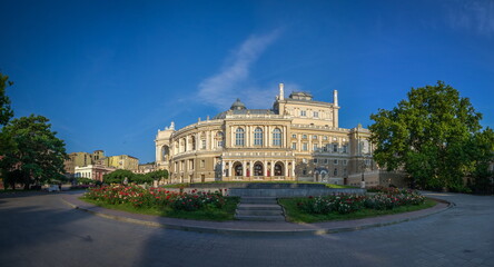 Fototapeta na wymiar Odessa National Academic Theater of Opera and Ballet in Ukraine. Panoramic view in a summer morning