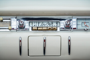 Classic old car radio in an Edsel car
