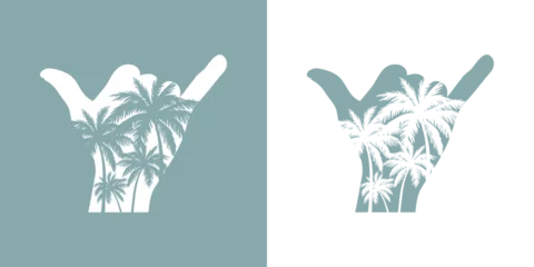 Fototapeten Logo vacaciones en Hawái. Mano con símbolo hang loose. Silueta de mano con señal shaka con palmeras en espacio negativo © teracreonte
