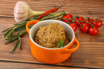Jewish eggplant dip with oil