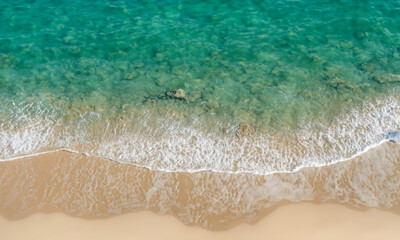 Fototapeta na wymiar Beautiful paradisiacal scenery. Beach with white sand and sea with fresh water. Idea for travel.
