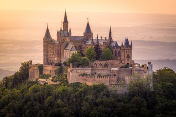 Hohenzollern castle in Germany! - obrazy, fototapety, plakaty