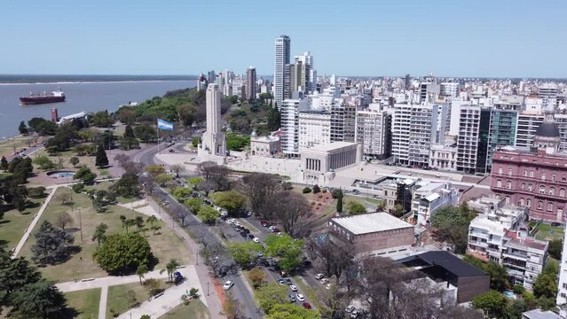 Monumento a la Bandera desde dron, Rosario, Santa Fe Argentina, Rio parana, Flag memorial.