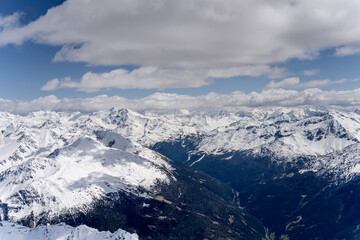 Fototapeta na wymiar Valfurva valley and Confinale peak, Italy