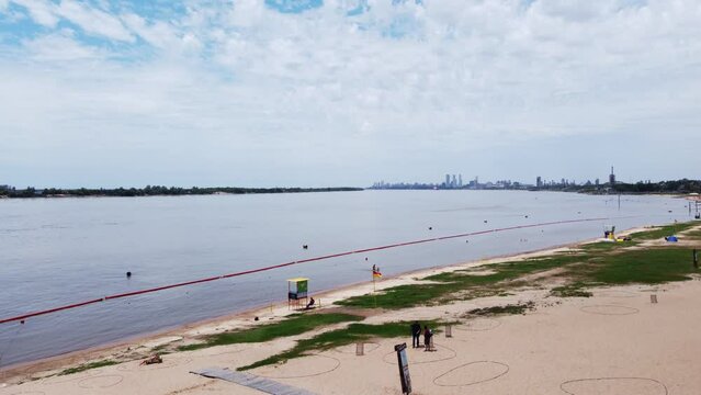 Rosario skyline, La cuidad de Rosario vista desde un dron sobrevolando el rio parana. Argentina