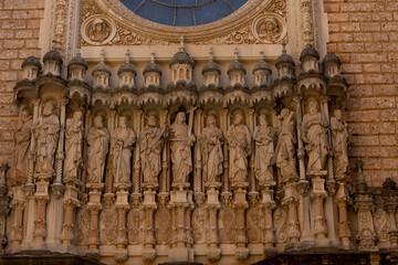detail of the facade of the cathedral, Apostles