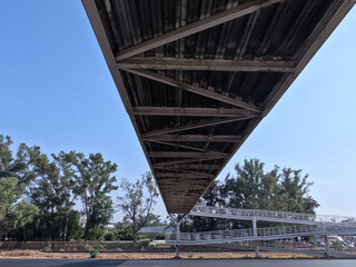 Naklejka premium Take pedestrian bridge structure