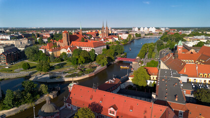 Naklejka premium Wroclaw city view on a sunny day.