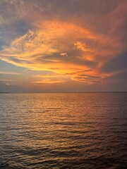 Obraz premium sunset over the sea