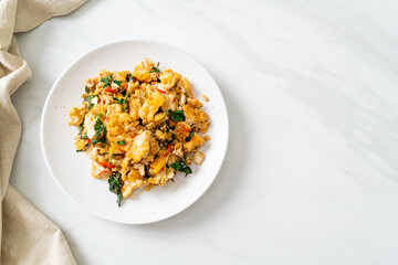 stir-fried egg with Thai basil and chilli