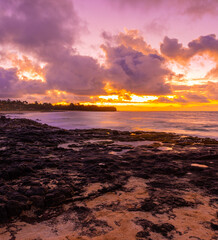 Breaking Storm at Sunrise on Shipwreck Beach, Poipu, Kauai, Hawaii, USA - obrazy, fototapety, plakaty