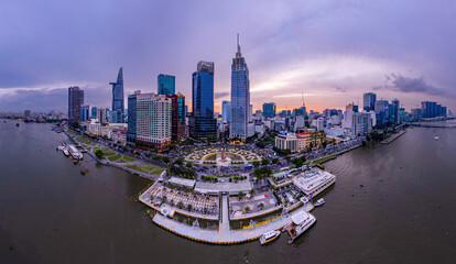 Fototapeta premium Sunset on Saigon riverside, Ho Chi Minh city Vietnam. Photo taken on June, 2023.