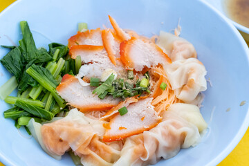 thai noodle soup
