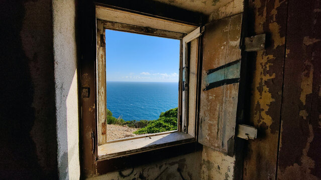 Farol do Cabo Espichel-Santuario de Nossa Senhora do Cabo Espichel-Set&uacute;bal-Portugal